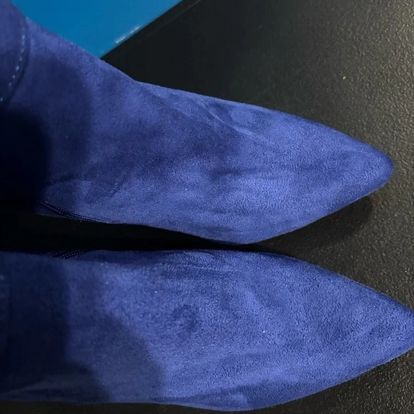 JustFab Blue Over the Knee Boots with Pointed Toe - Picture 8 of 8